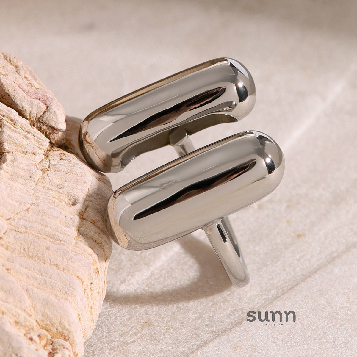Merritt Sculptural Open Ring [OLQ7D7C2]