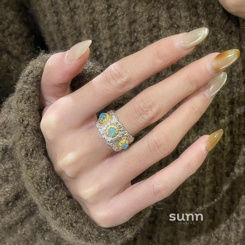 Micah Sapphire Daisy Ring [K25ROVEY]