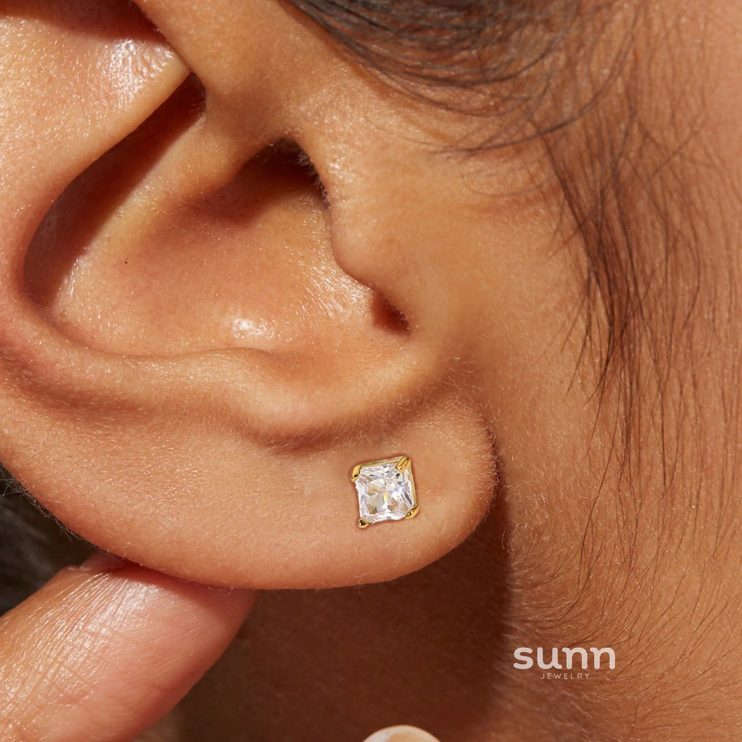 Micaiah Exquisite Square Zircon Earrings [KWK3MAR8]