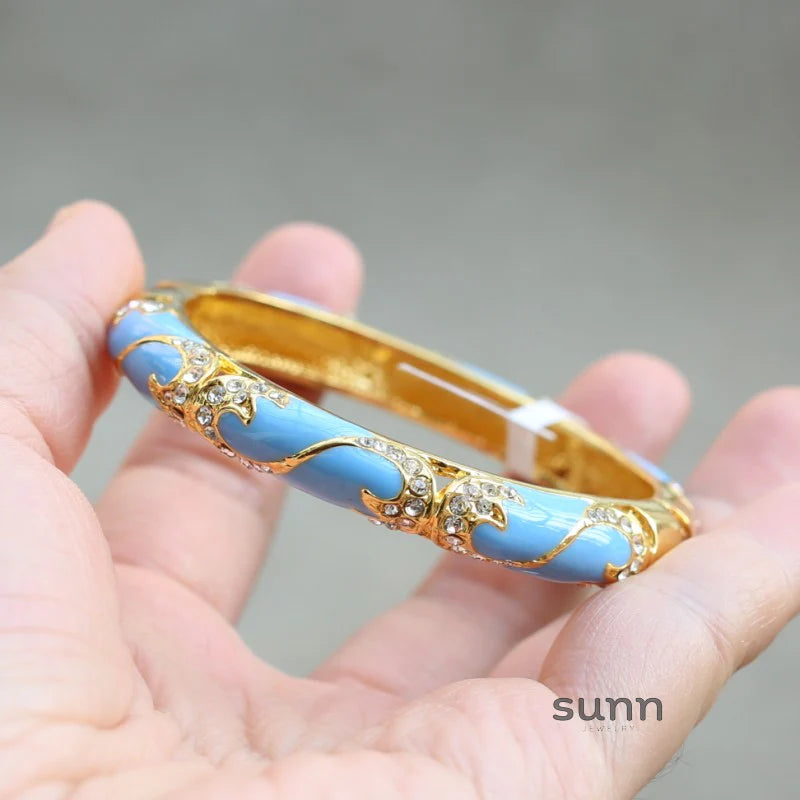 Mikaylah Floral Enamel Bangle