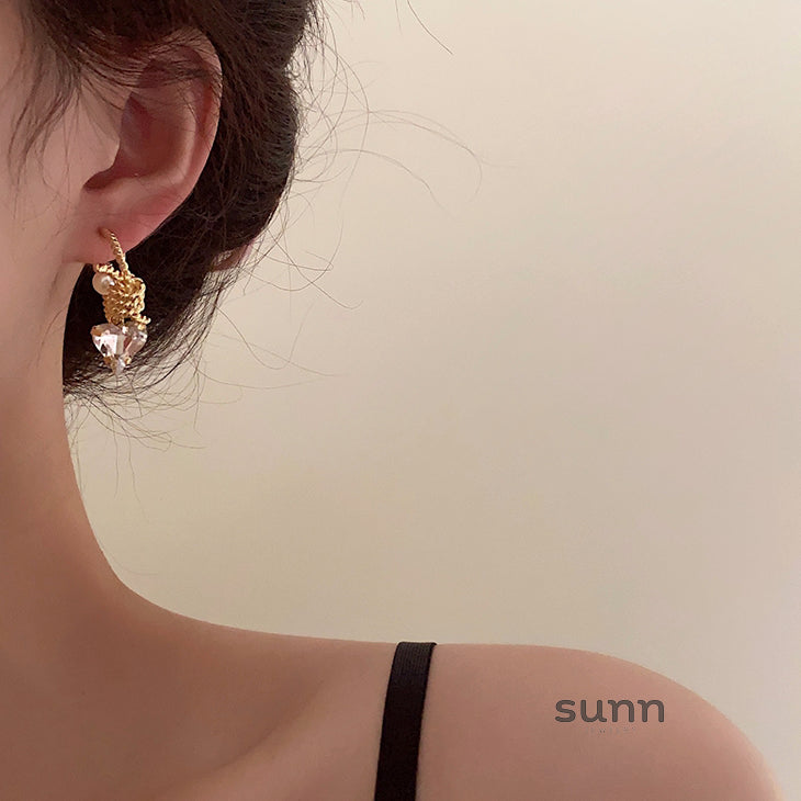 Mikenna Pearl Heart Earrings [UQA4VQGI]