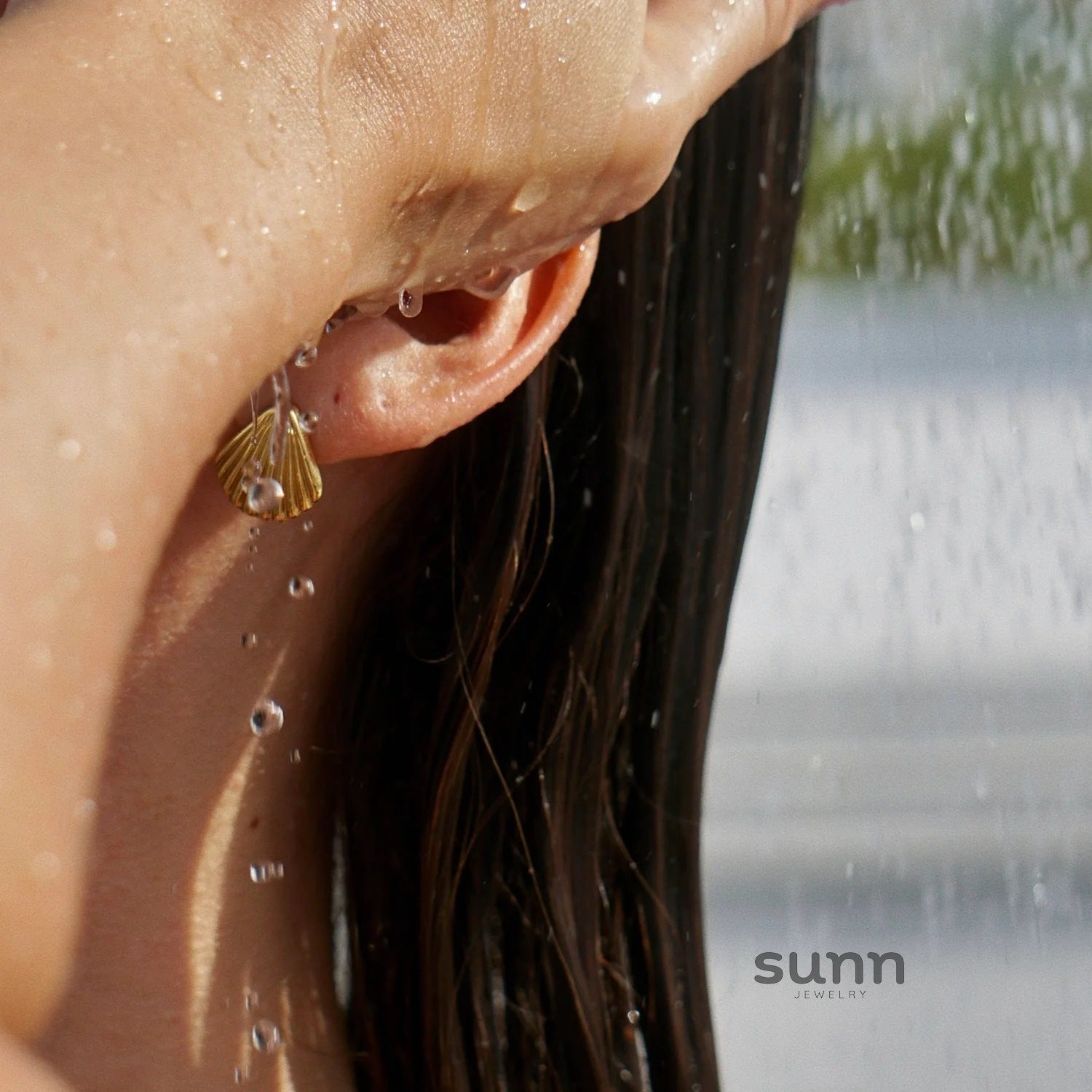 Mila Gilded Ocean Studs [HH2GLFNJ]
