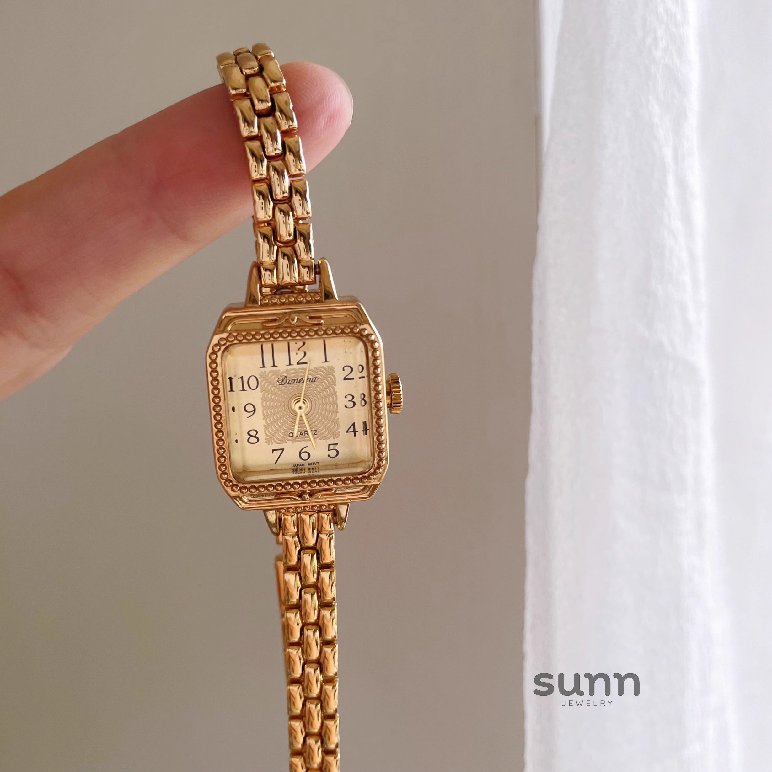 Milana Gold Square Bracelet Watch [RGWKU4OQ]