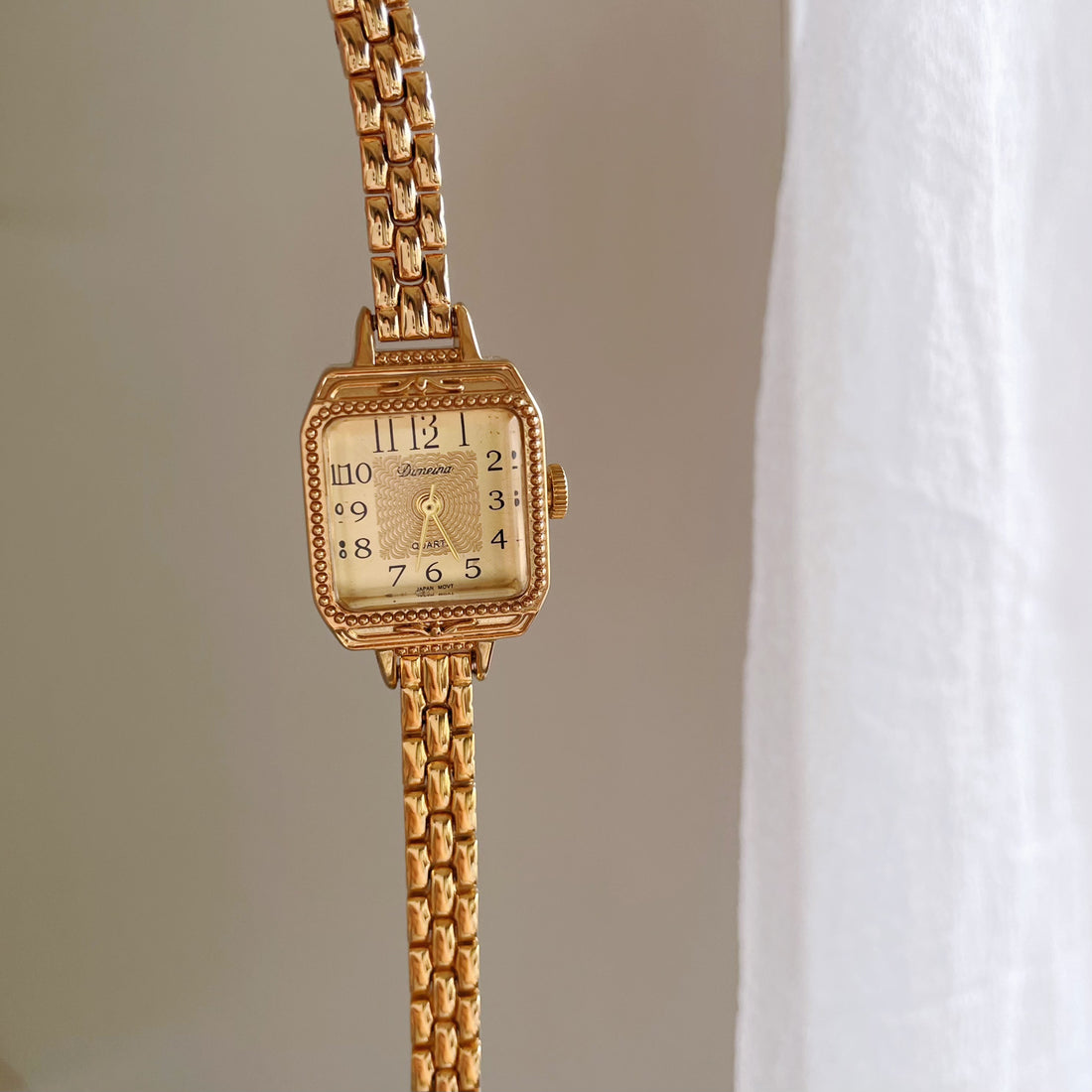 Milana Gold Square Bracelet Watch [PZD1N2J5]