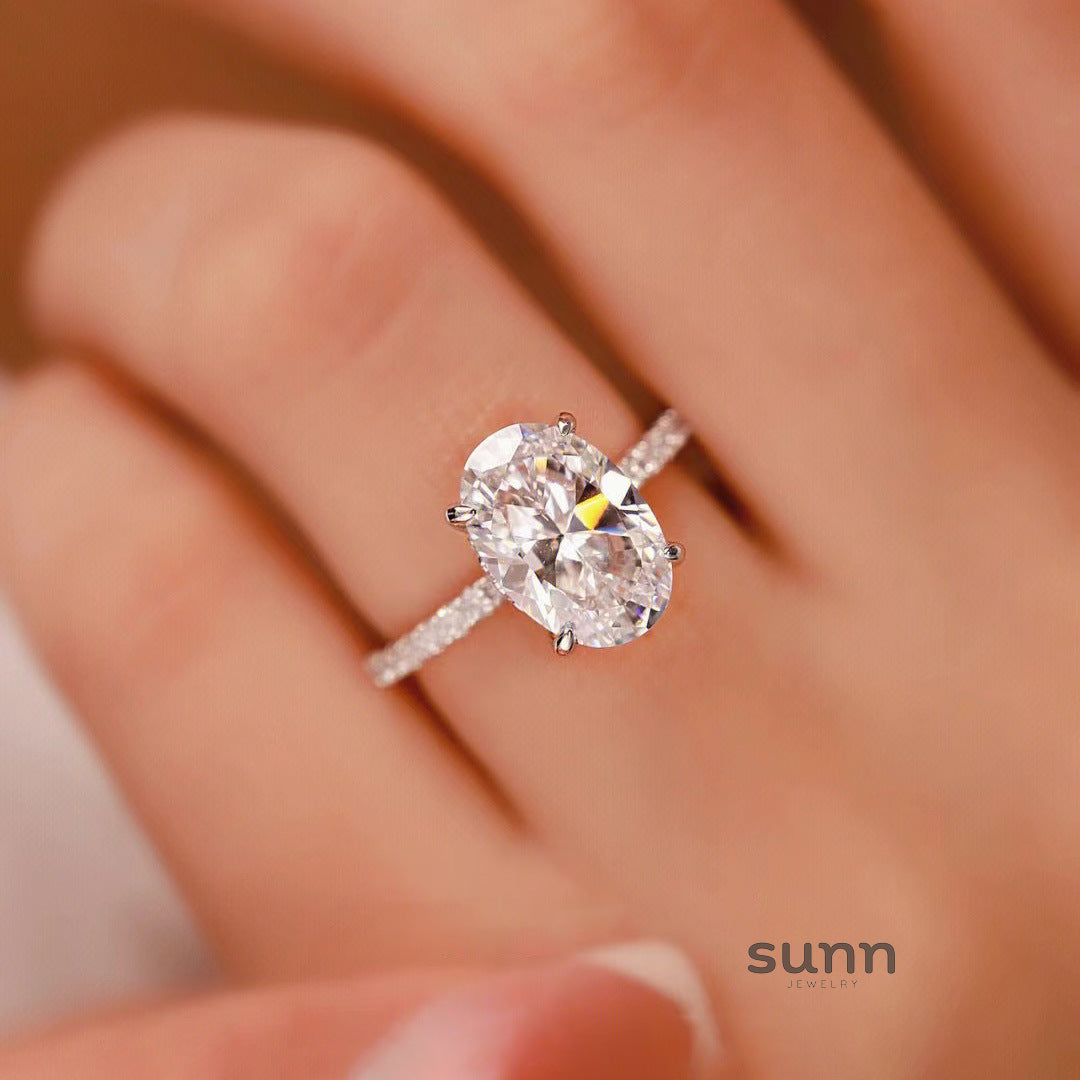 Mildred Oval Moissanite Ring [HZSAANQH]