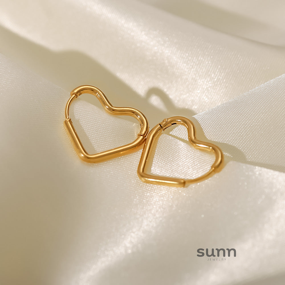 Miller Love Hoop Earrings [TRZYEWPC]