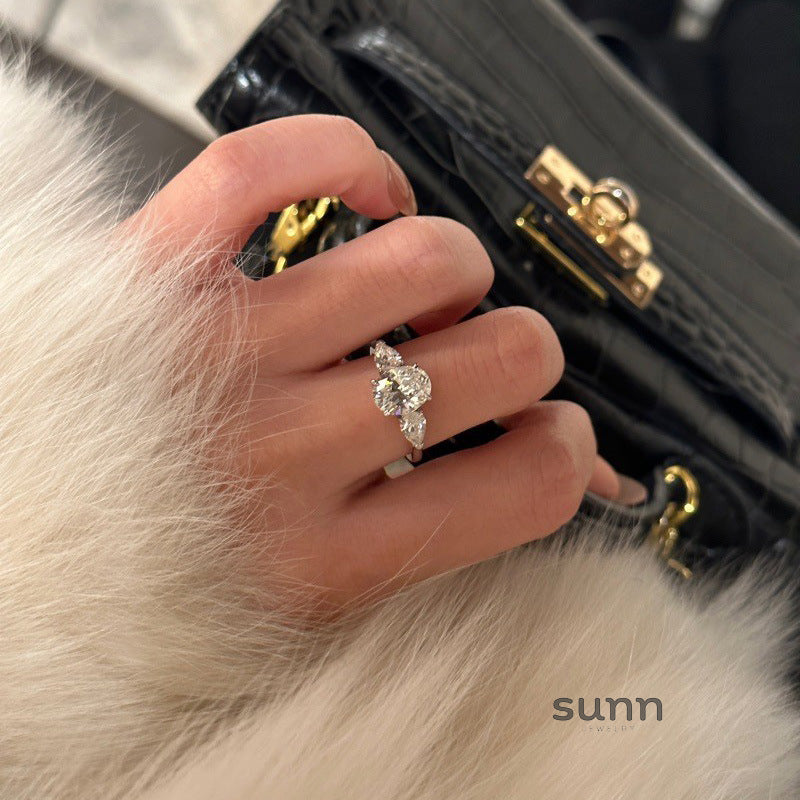 Millie Radiant Zircon Ring [JLI4A30K]