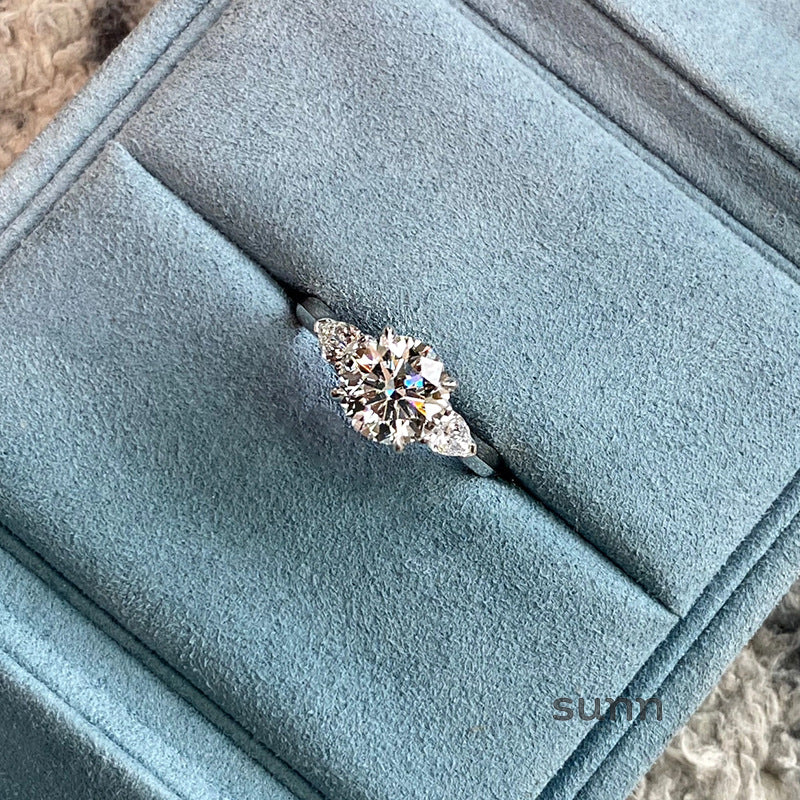 Millie Radiant Zircon Ring [O0LBIRX1]