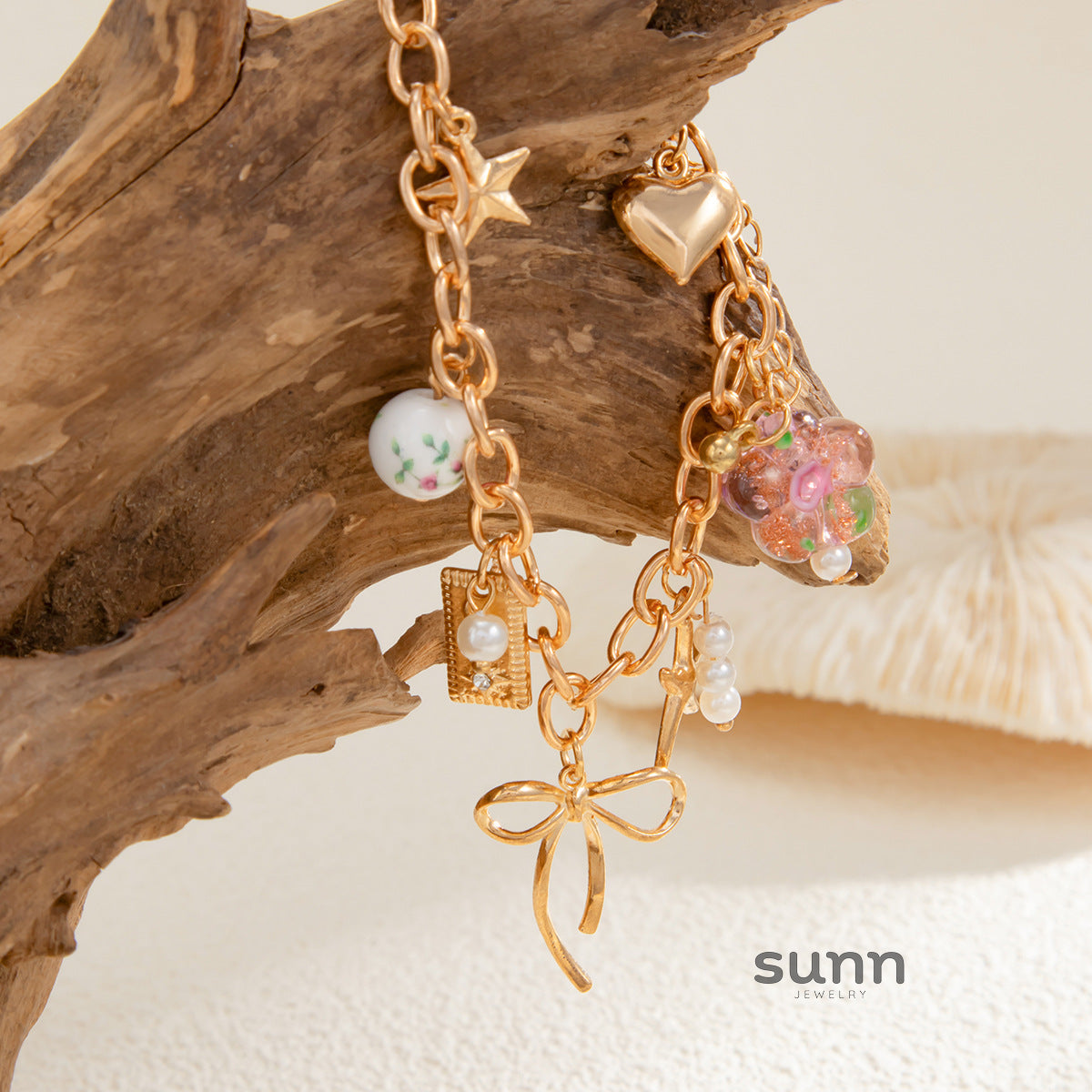 Minerva Ceramic Pearl Bracelet Set [VZIM3ES0]