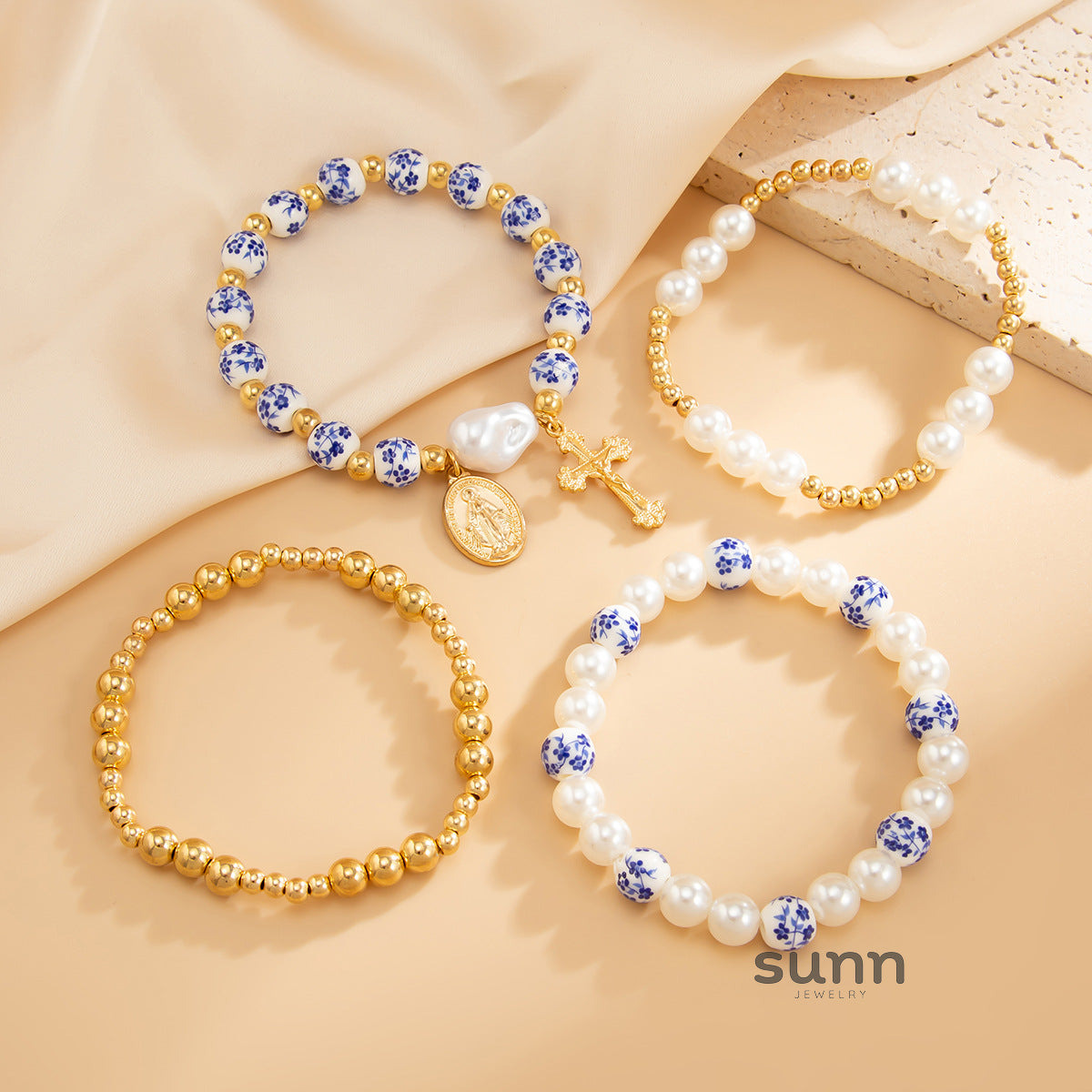 Minerva Ceramic Pearl Bracelet Set [Z3JJPTHF]