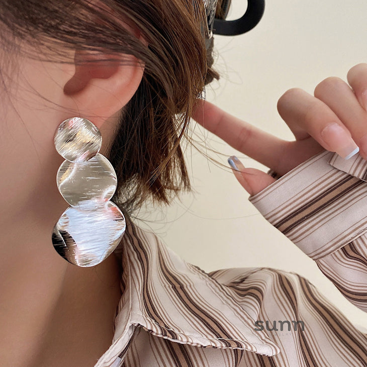 Minka Layered Brushed Earrings [GGXEZSTH]