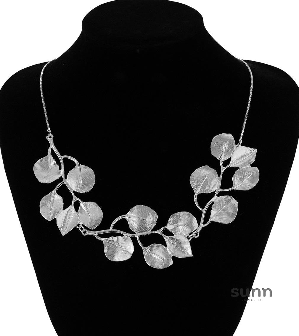 Miri Leaf Tassel Necklace [5VO9SSNM]