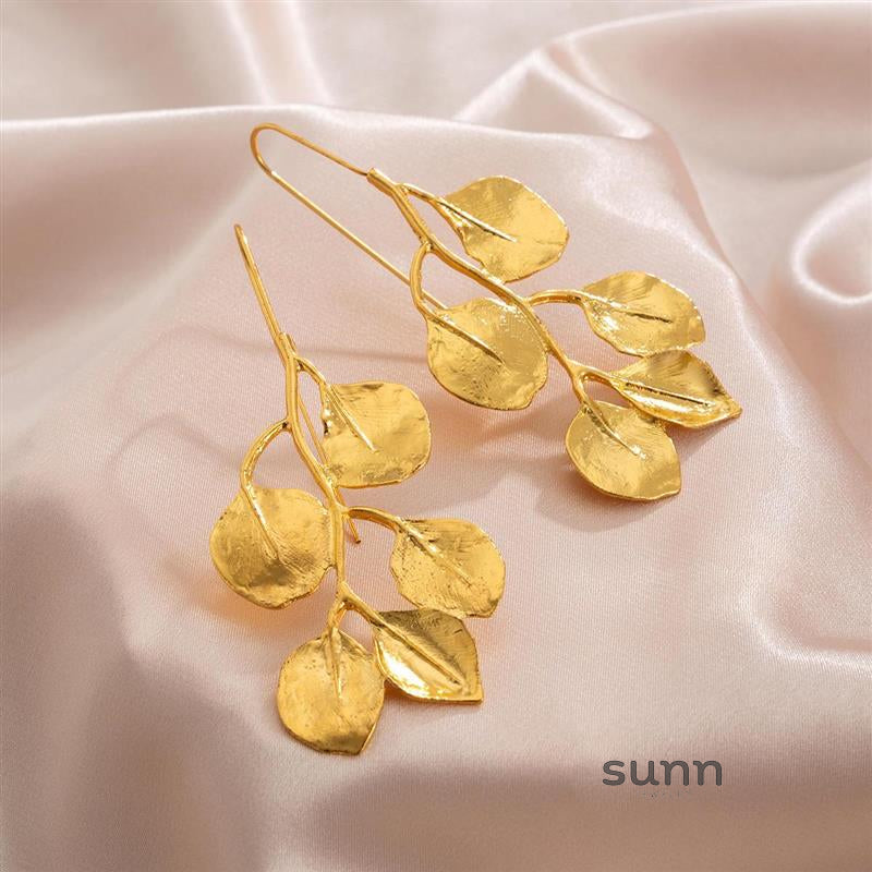 Miri Leaf Tassel Necklace [729ZRAG2]