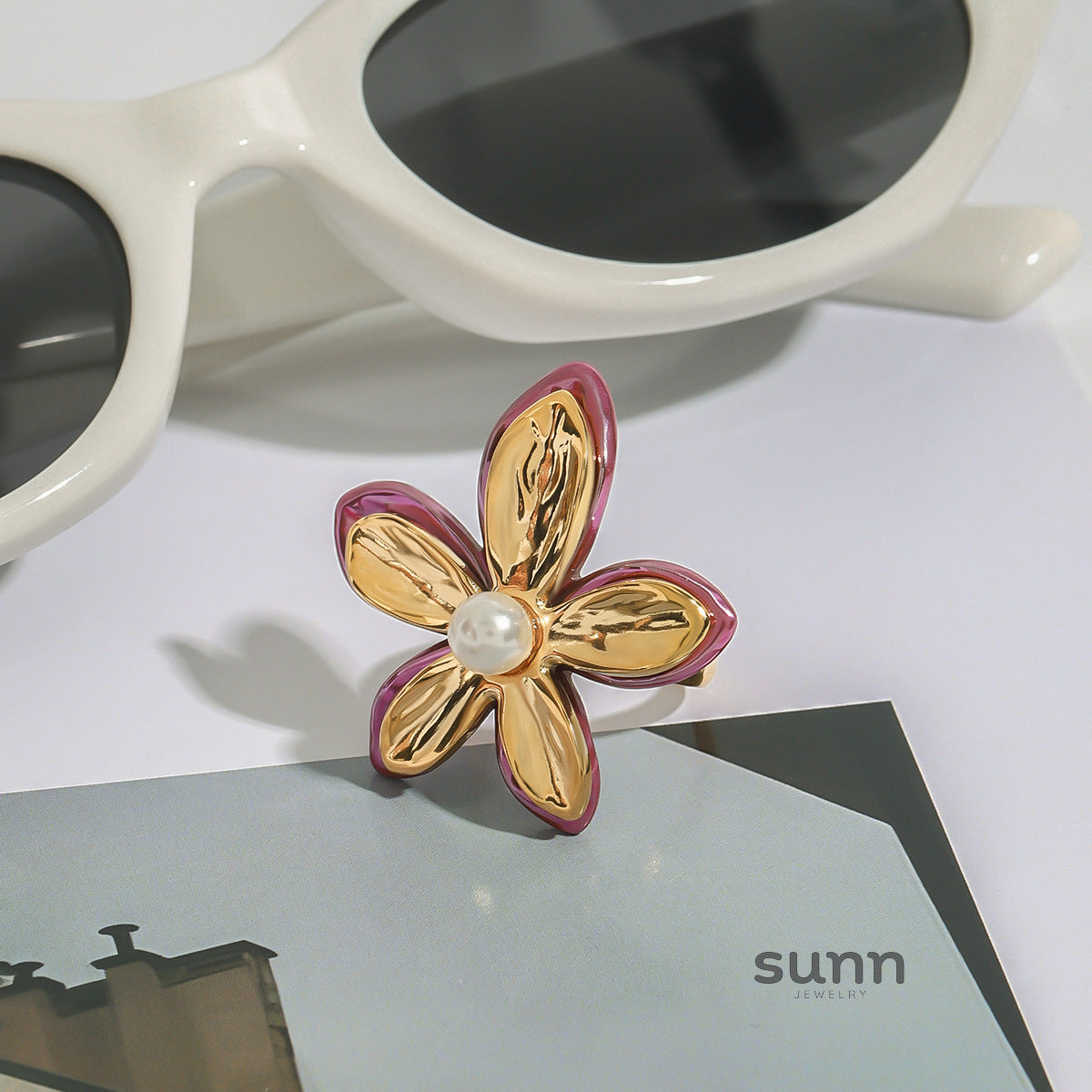 Miriam Floral Pearl Ring [5PLVTT1A]