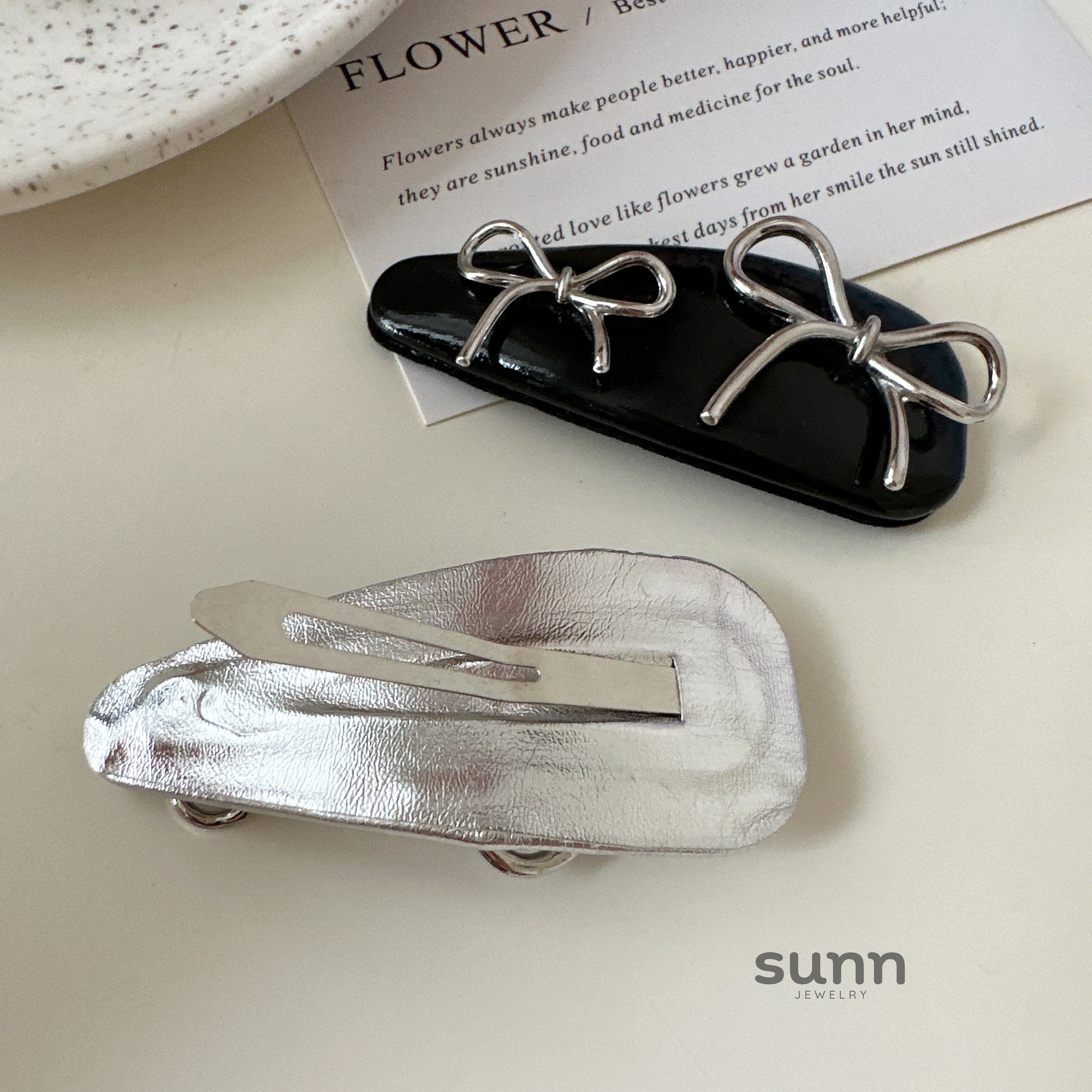 Mirielle Bow Hair Clip [ZRM66FXE]