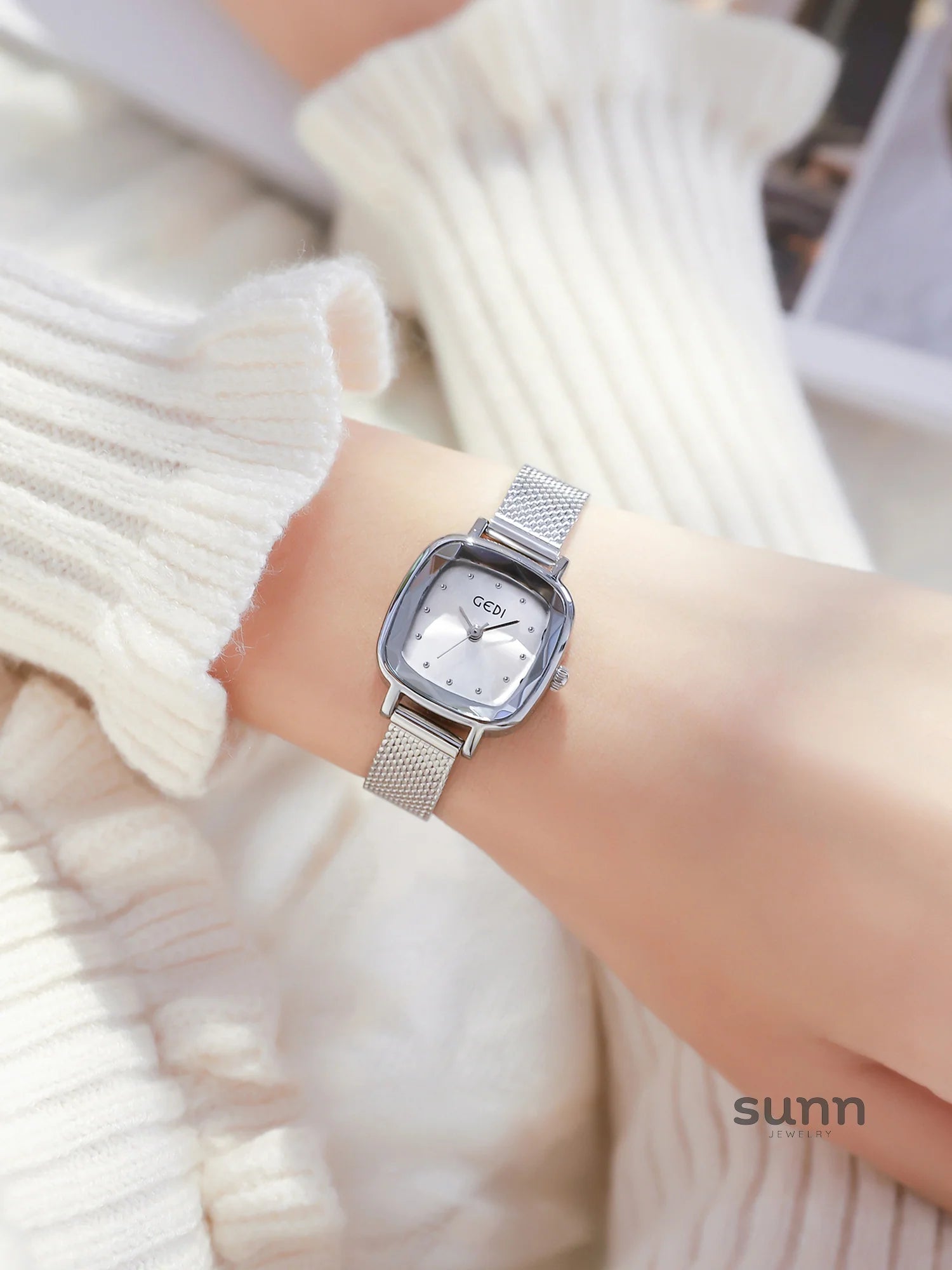 Mirielle Delicate Square Watch