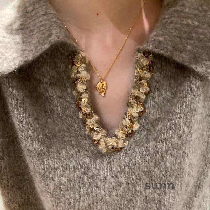 Mirielle Sculpted Gold Leaf Necklace