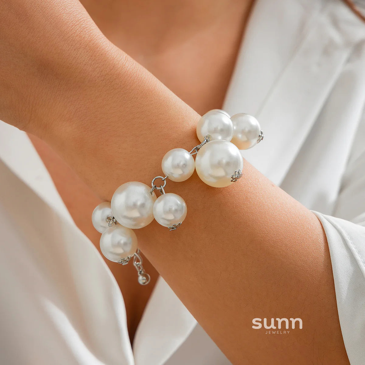 Misty Bold Bead Choker Necklace