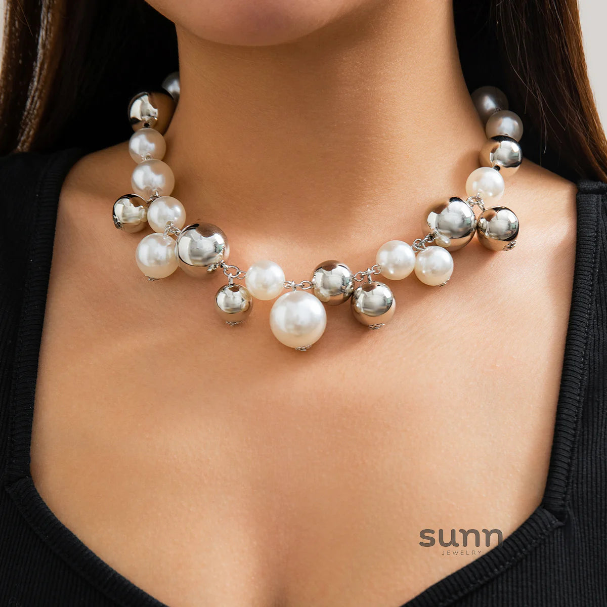 Misty Bold Bead Choker Necklace