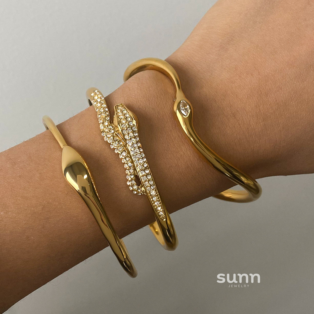 Miya Serpent Cuff Bracelet [NQU3HNWB]