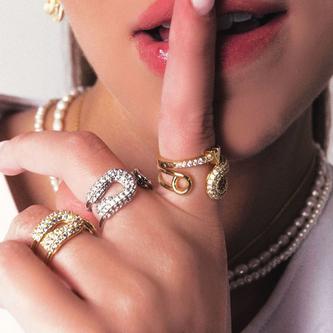 Miyana Paperclip Rhinestone Ring [XW5ZWKZ9]