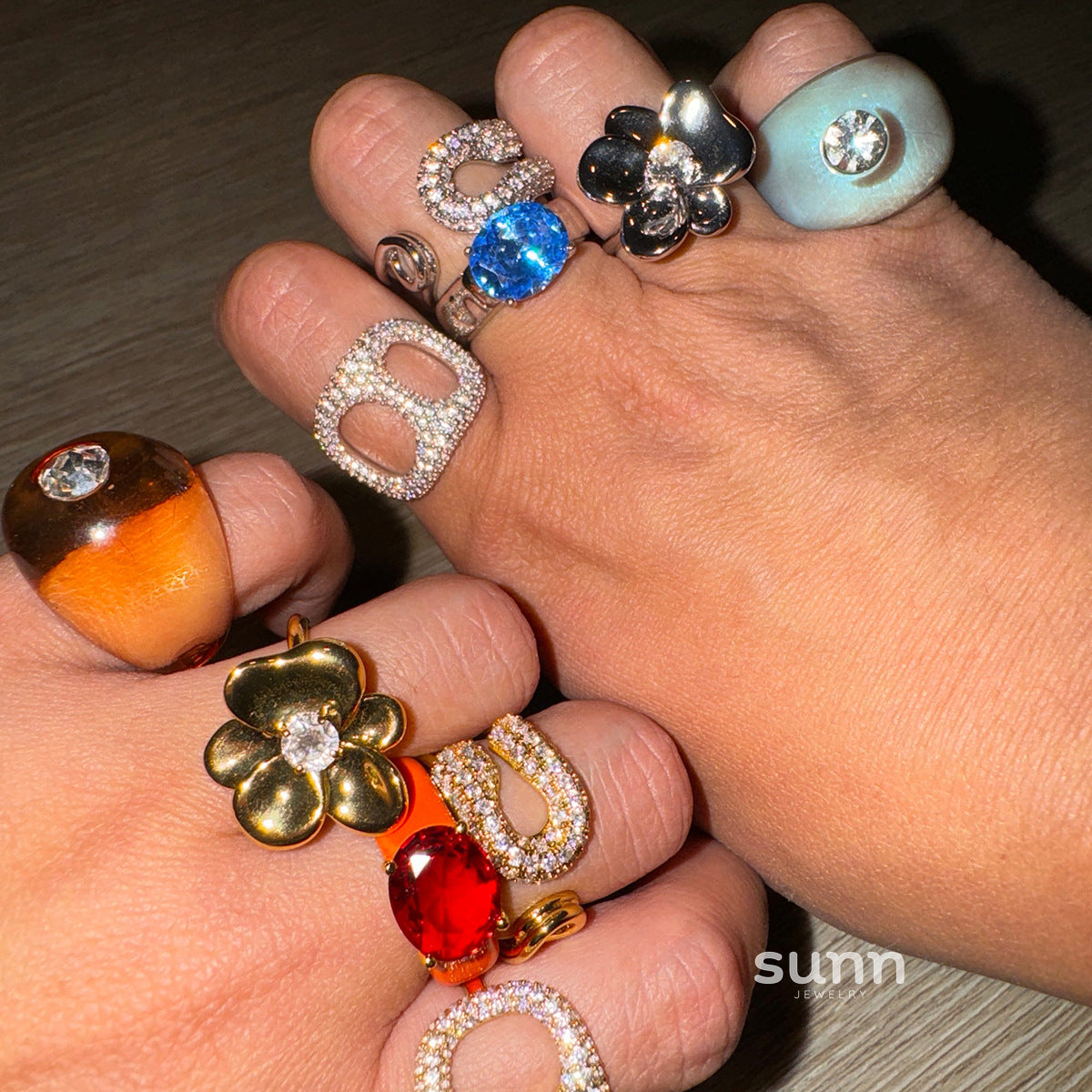 Miyana Paperclip Rhinestone Ring [ZMMCHPM4]