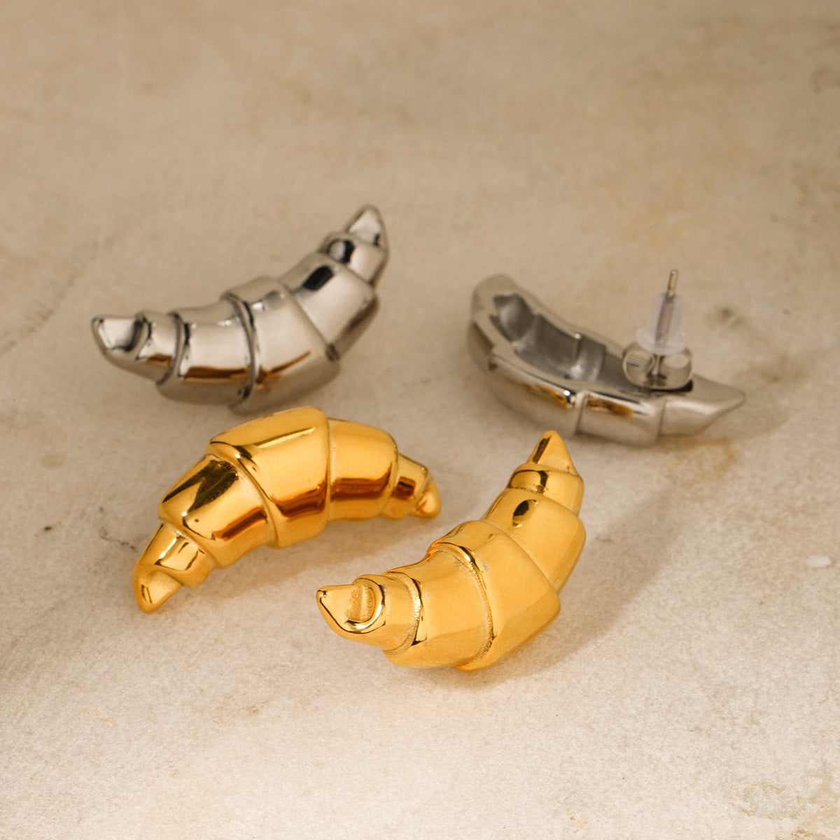 Monserrat Chunky Croissant Earrings [SX1SPM12]
