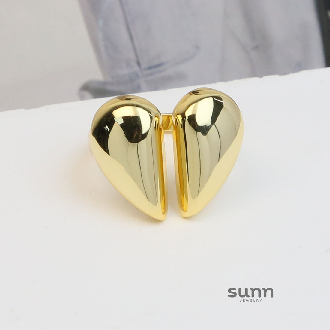 Monserrath Luminous Heart Ring [GB4PATZM]