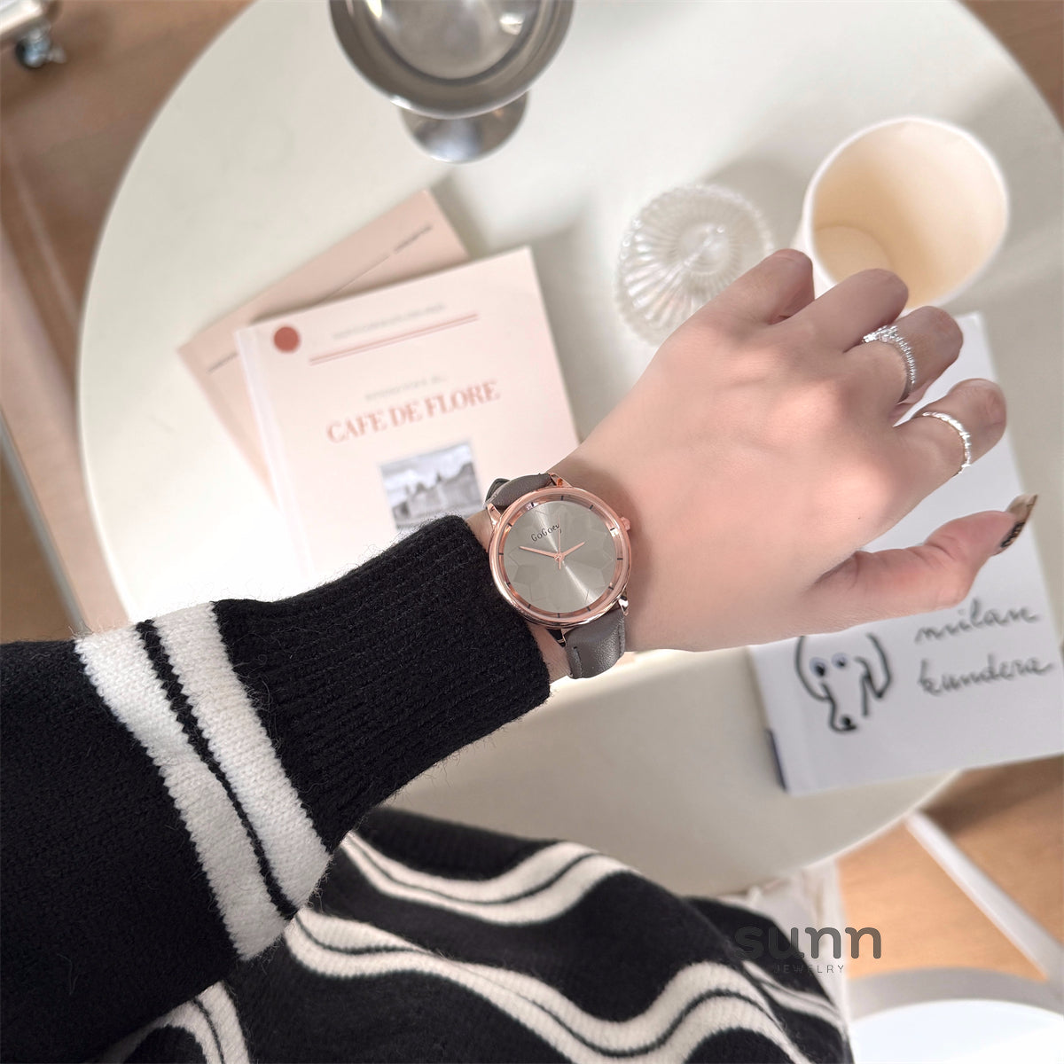 Morgan Elegant Square Watch [C70ZHQ2J]