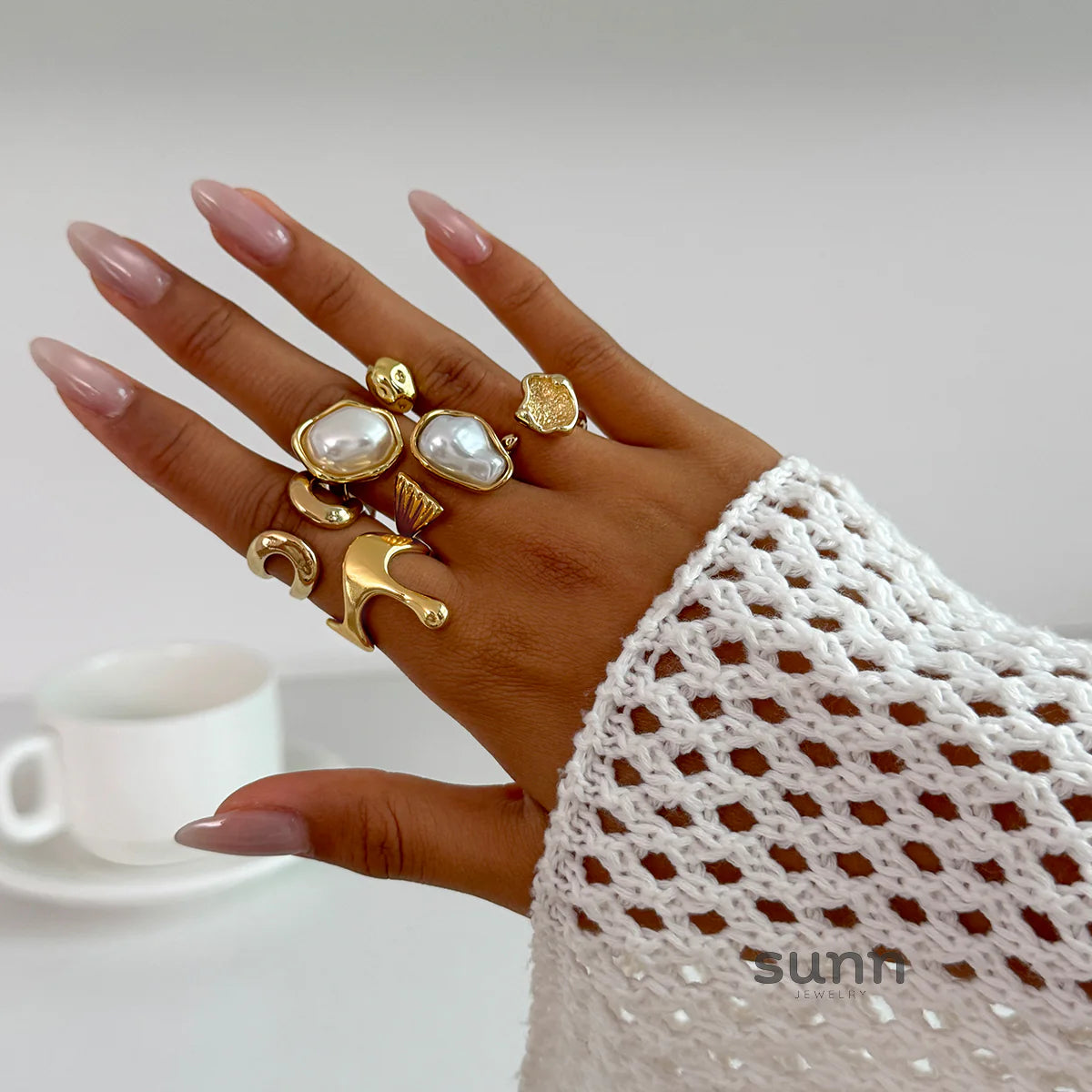 Morghan 5-Piece Pearl Crown Ring Set
