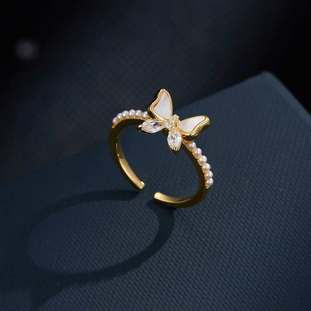 Moriah Pearl Butterfly Ring [KT4S80C1]