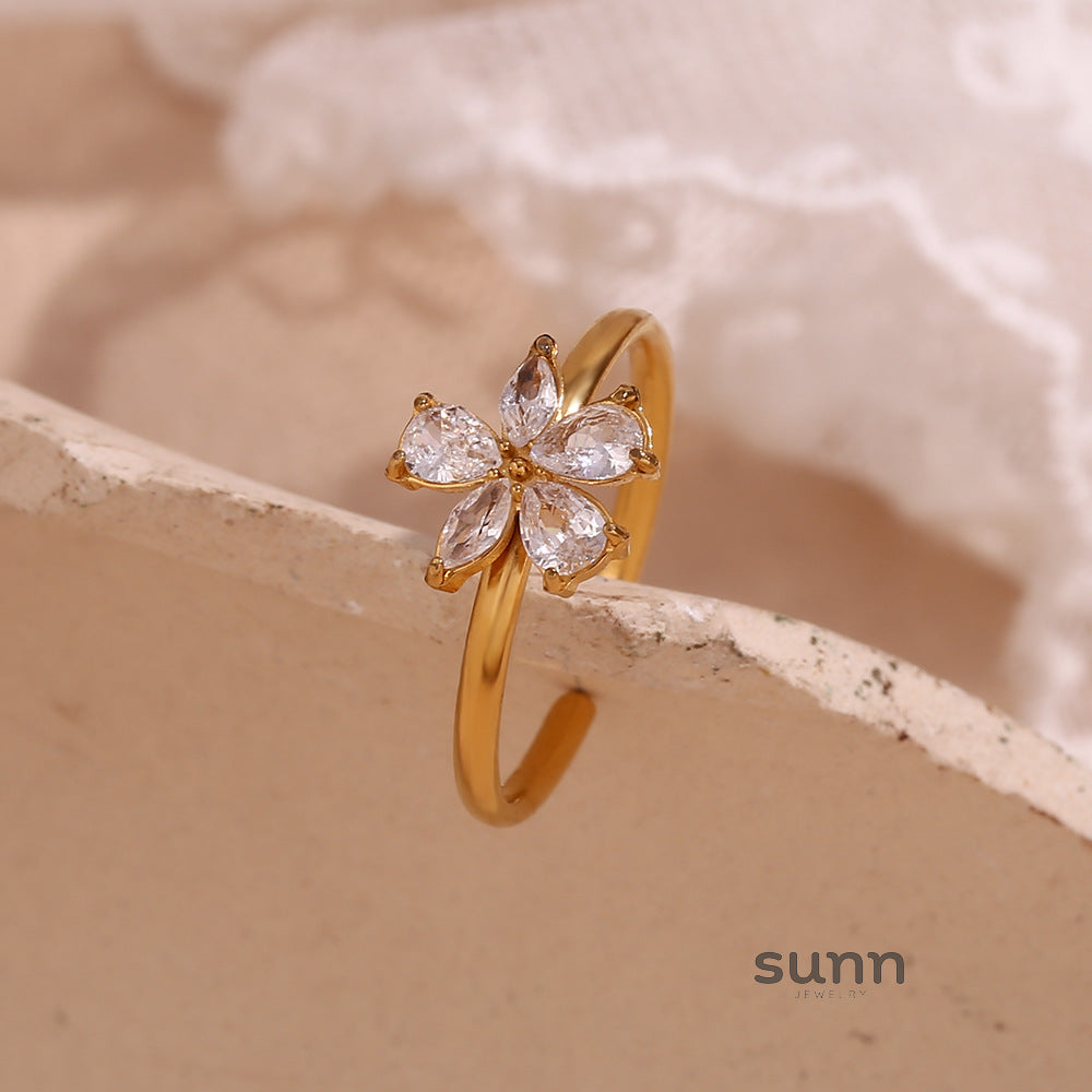 Munira Floral Pave Open Ring [EN9SHSSC]