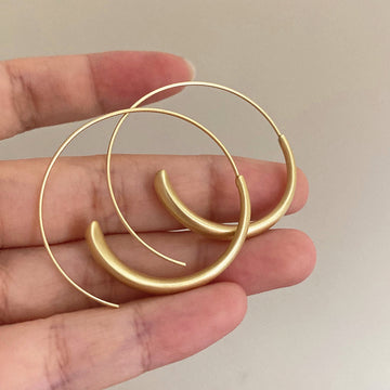 Mushka Modern Gold Hoops [77WFJXUT]