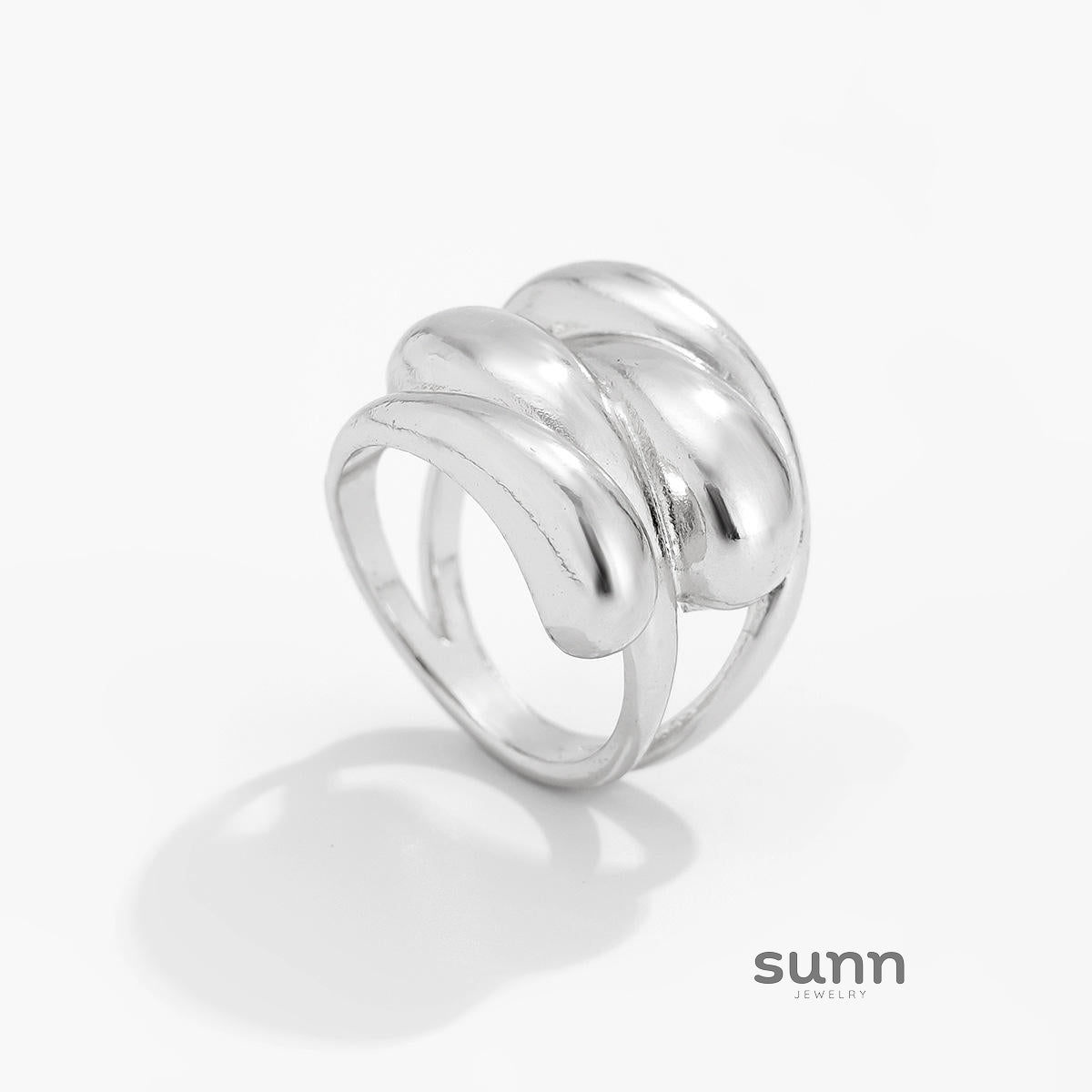 Myiah Asymmetrical Pearl Open Ring [CXX7UNFC]