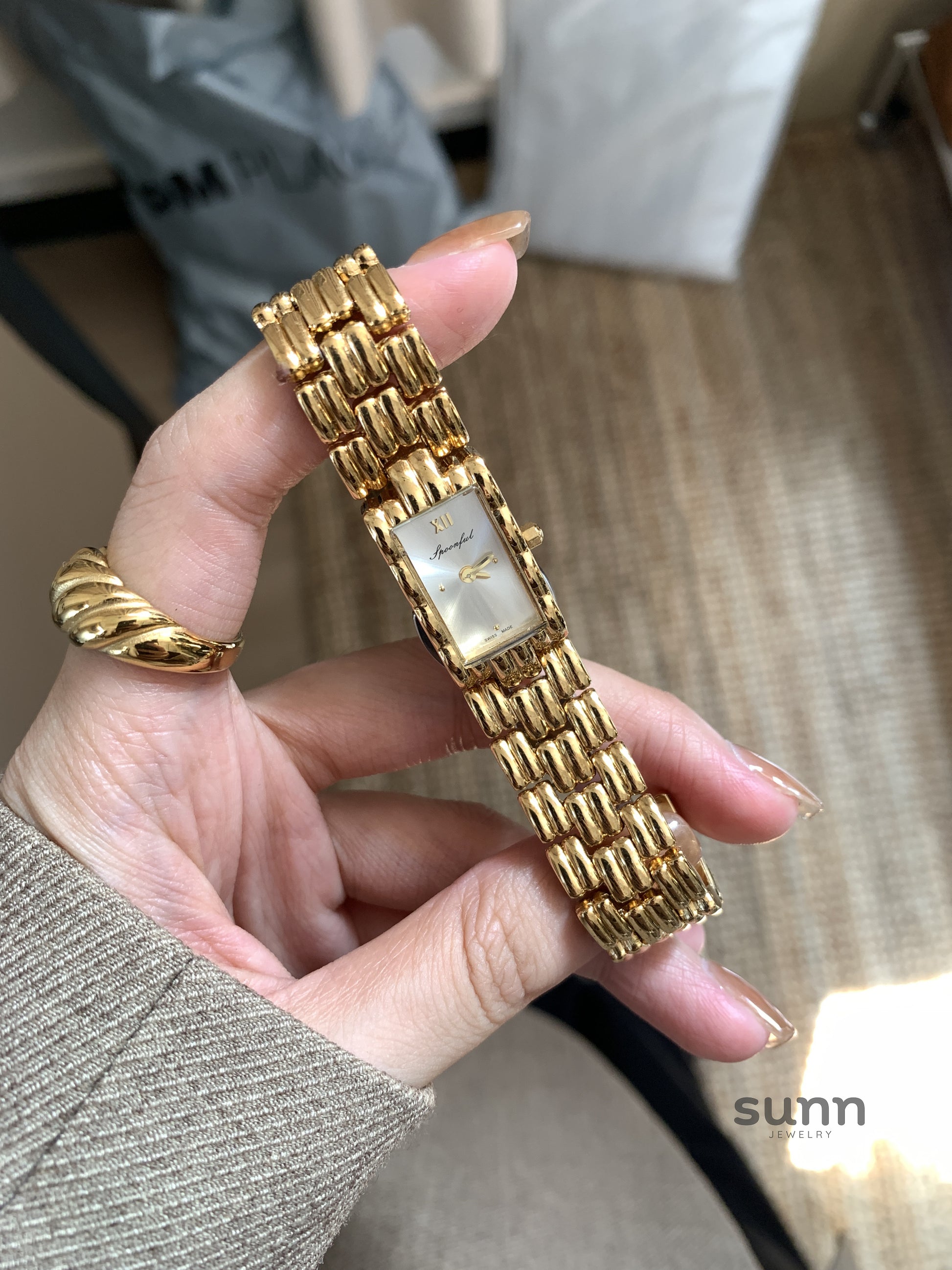 Myleigh Slim Bracelet Watch [HACSX211]