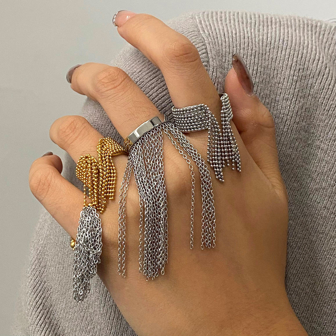 Mylene Tassel Chain Ring [FPV278U3]