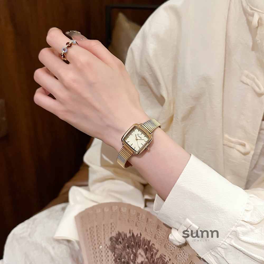 Mylie Elegant Square Mesh Watch [FRXQWGBR]