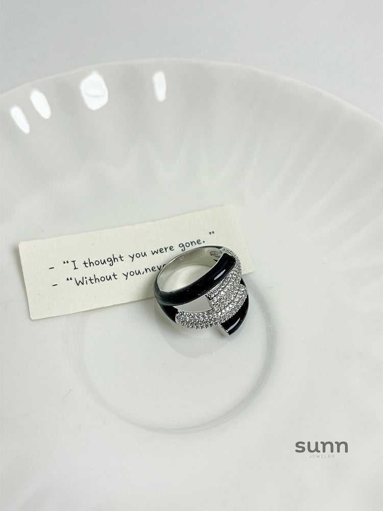 Mylie Layered Enamel Ring [UY898V4C]