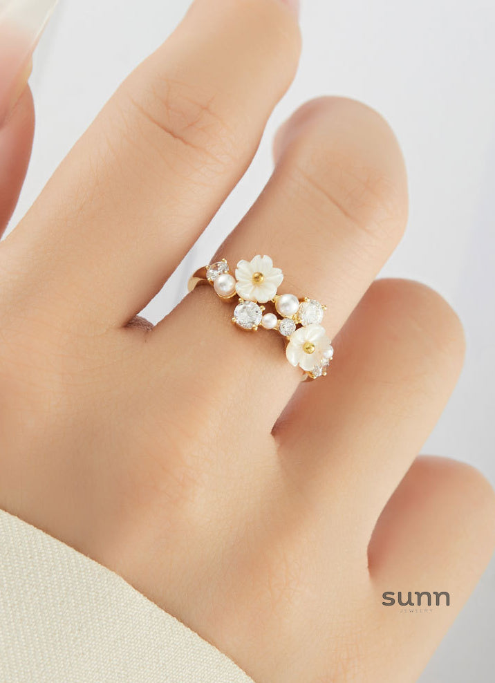 Myonna Shell Flower Open Ring [18KQZMID]
