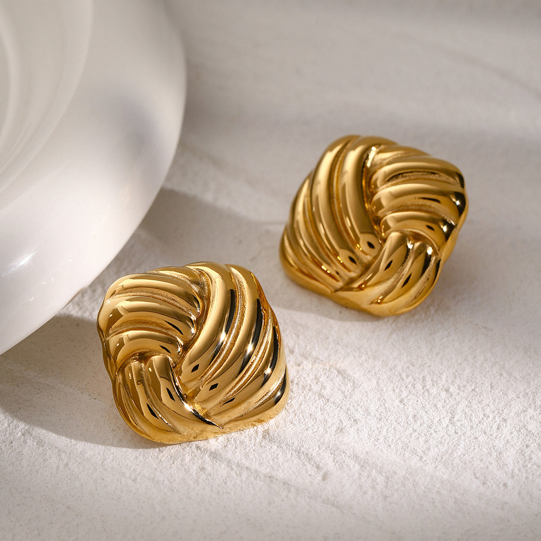 Myrah Square Threader Stud Earrings [718PRNBH]
