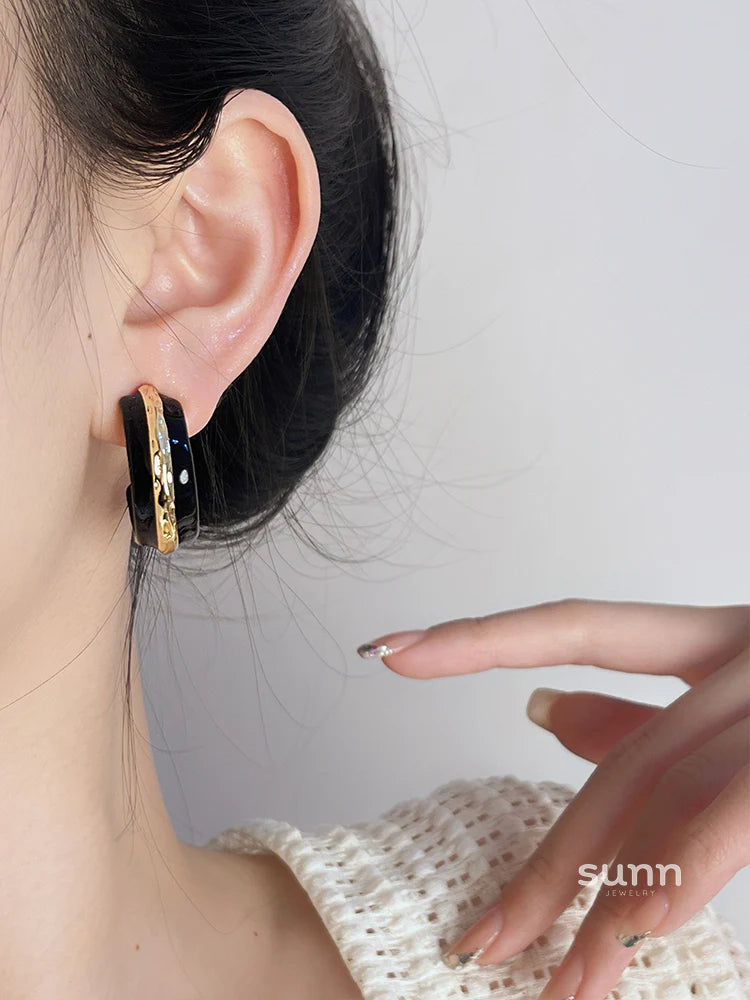 Nabiha Enamel Contrast Earrings
