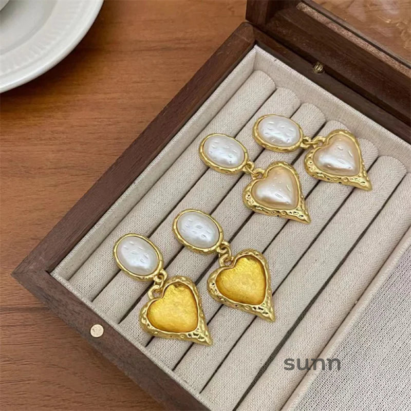 Nadeen Retro Puffed Heart Earrings