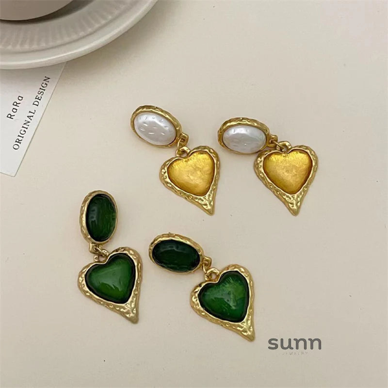 Nadeen Retro Puffed Heart Earrings