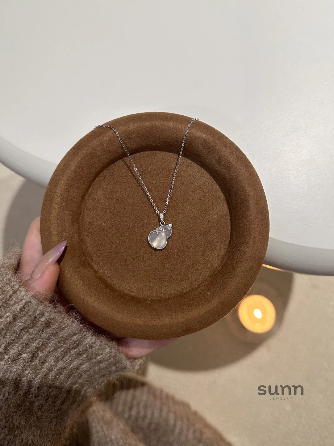 Nadia Chalcedony Gourd Necklace