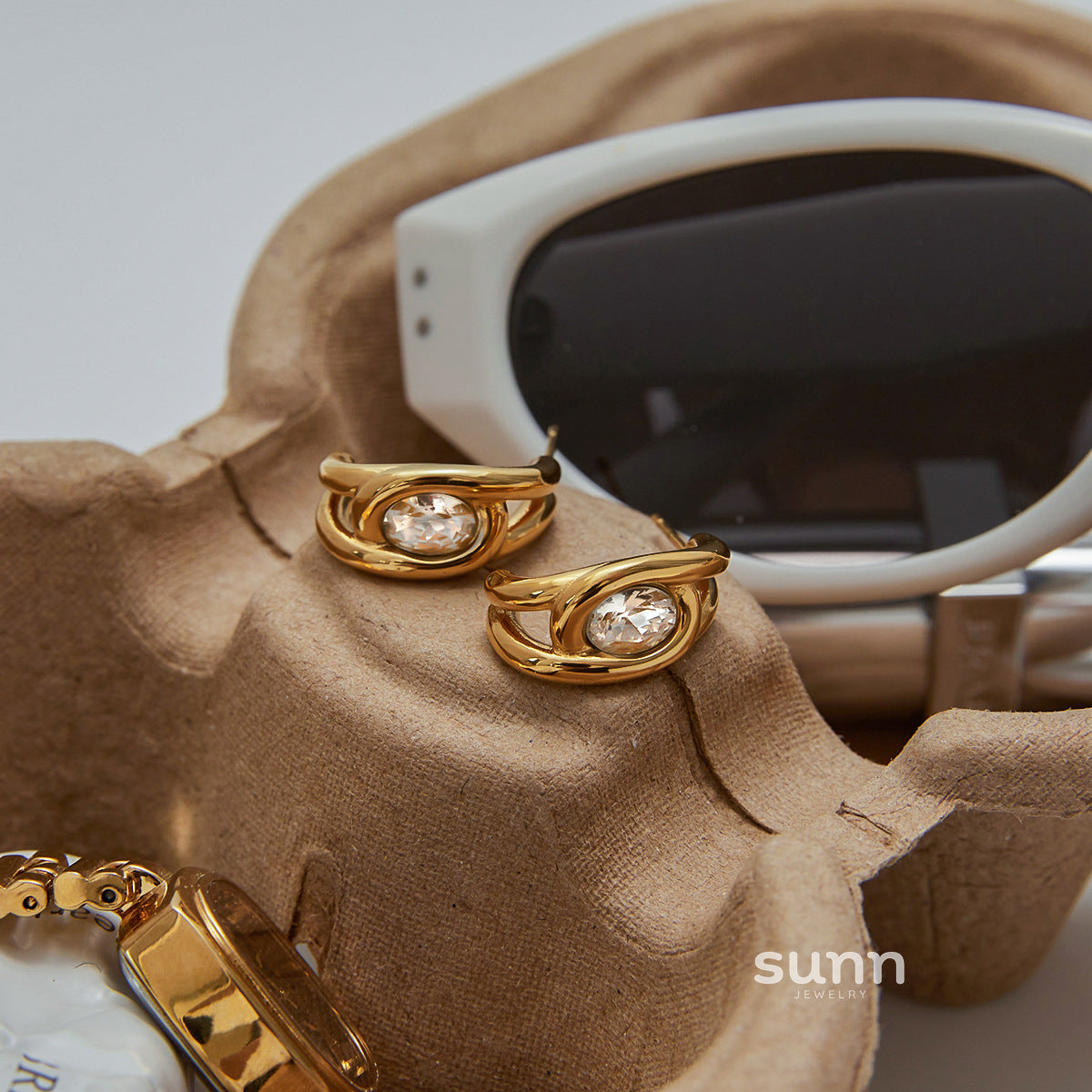 Nahia Geometric Zircon Hoops [J46U7J3A]