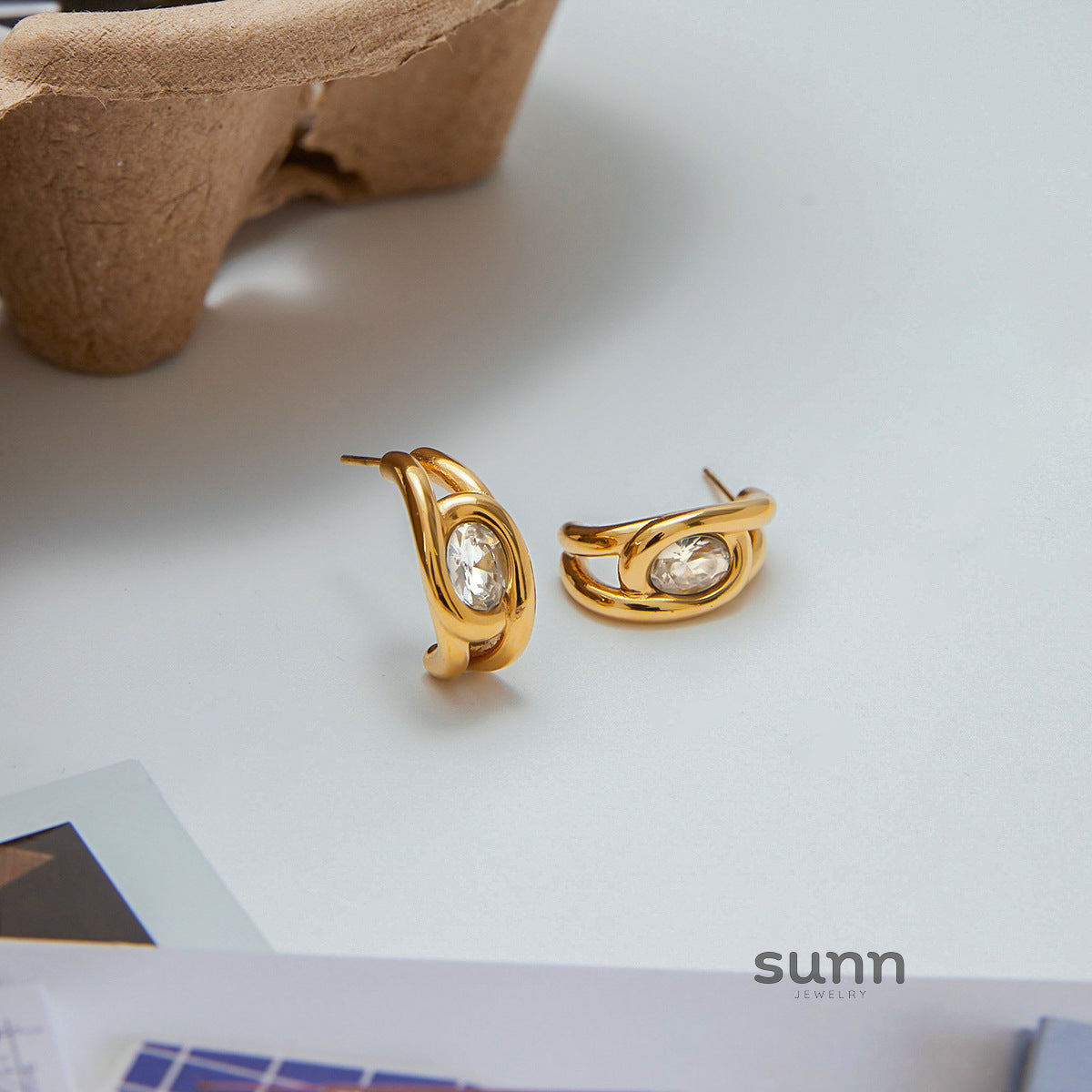 Nahia Geometric Zircon Hoops [Z2OMSV69]
