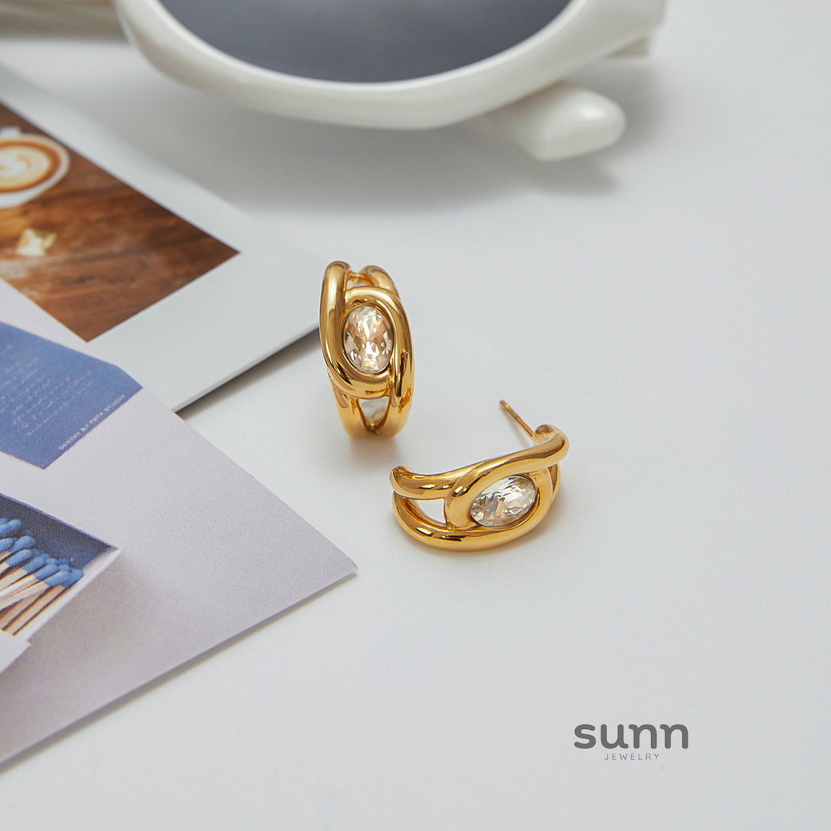 Nahia Geometric Zircon Hoops [UUVAUBRI]
