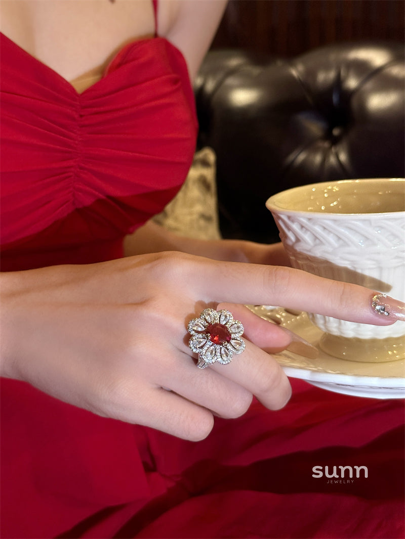 Nahomi Ruby Rose Open Ring [L7JG0NRI]
