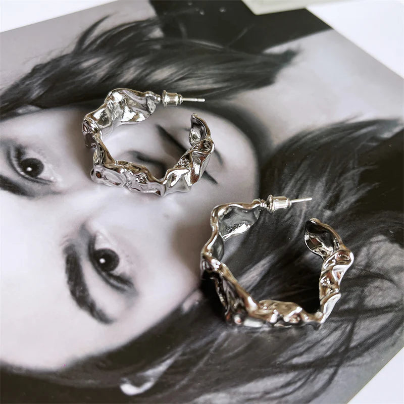Naiara Lava Statement Hoops