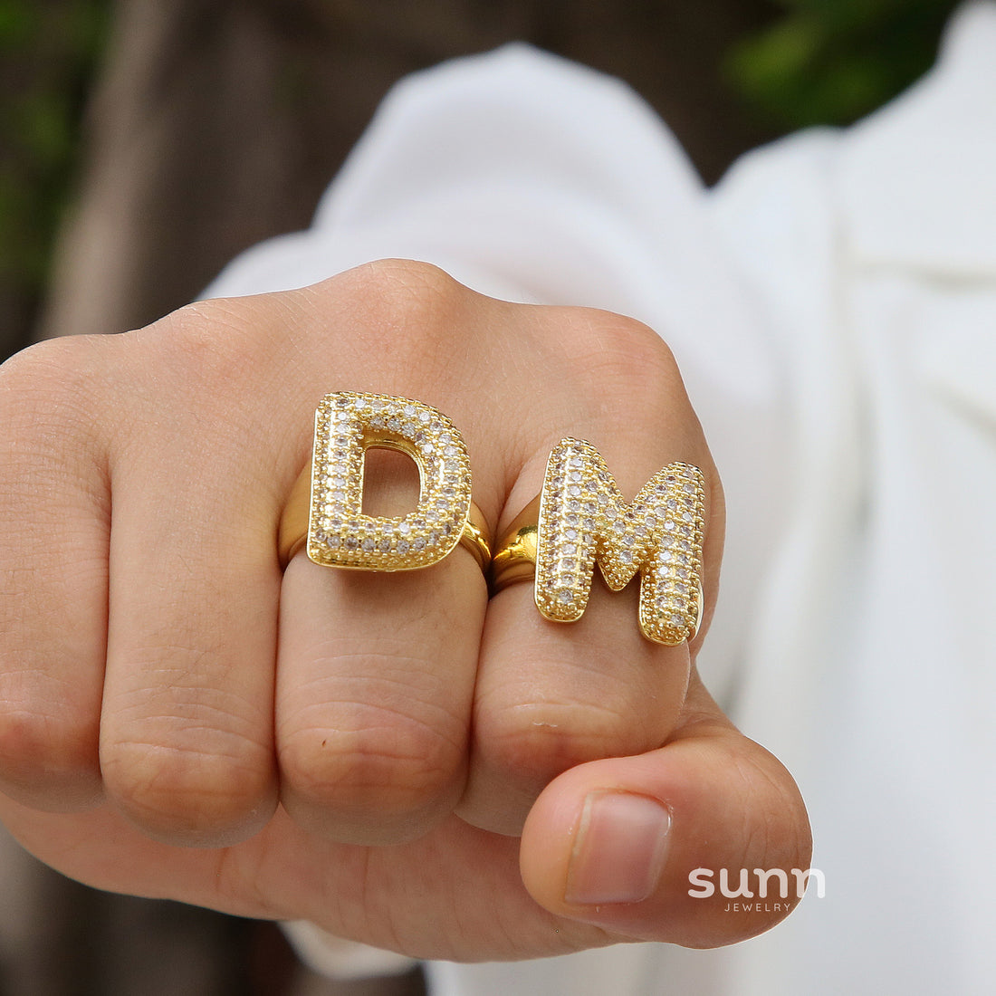 Naidelyn Gold Zircon Letter Ring [8IX60UGQ]